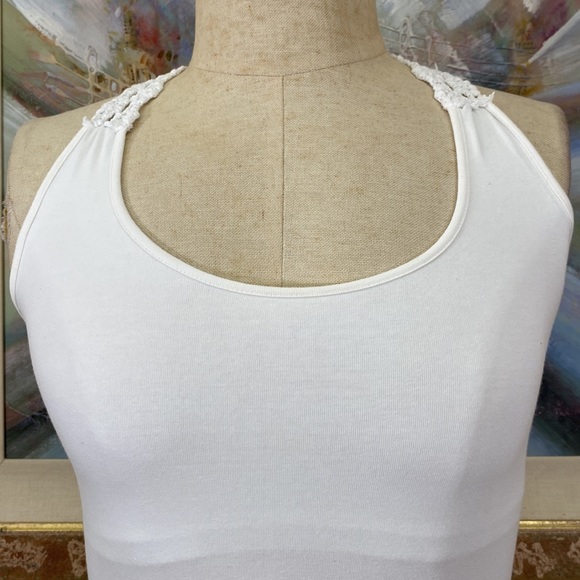 Mods International Crochet Racer Back Tank Top - Picture 4 of 8